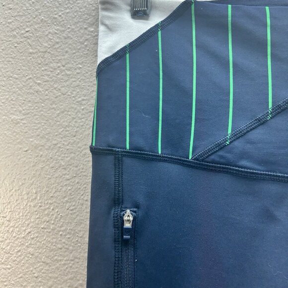 lululemon athletica Navy and Green Leggings - Picture 5 of 10